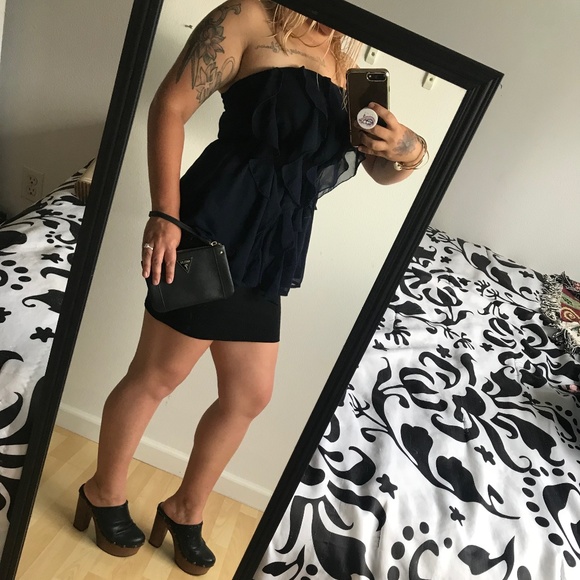 CINCH WAIST RUFFLE STRAPLESS TOP - Picture 5 of 5